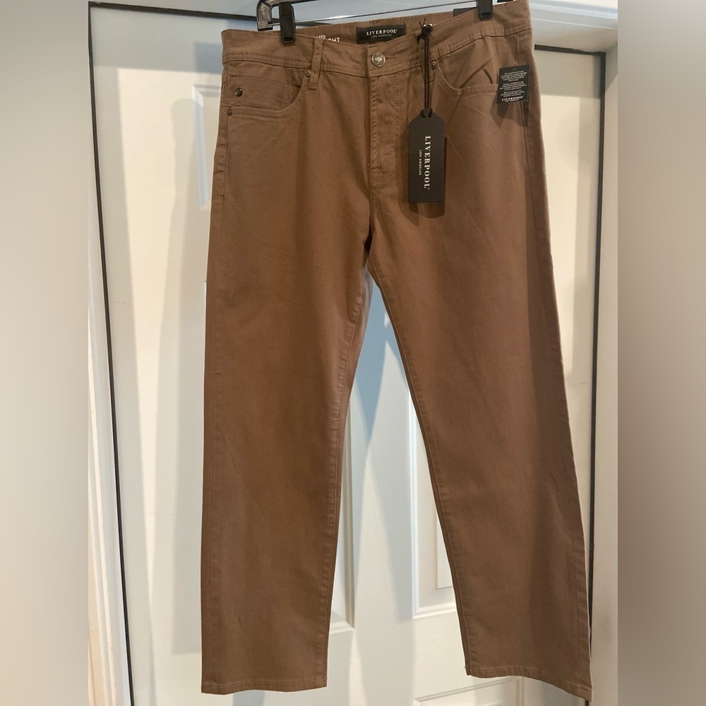 Liverpool Los Angeles~NWT~Men’s~Unique~Washed~Relaxed~Straight~Jean~Size 33x28